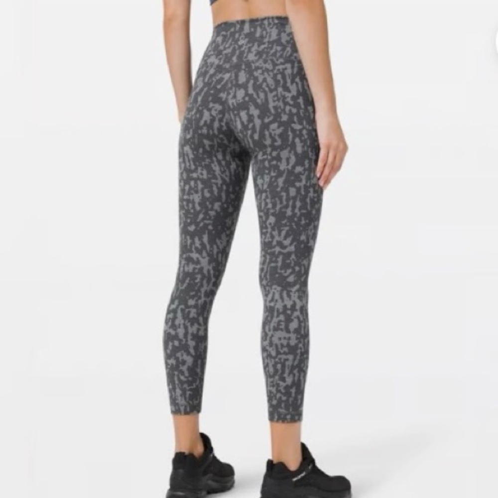 Lululemon Wunder Train High-Rise Tight 25” - Grey Camo - 2